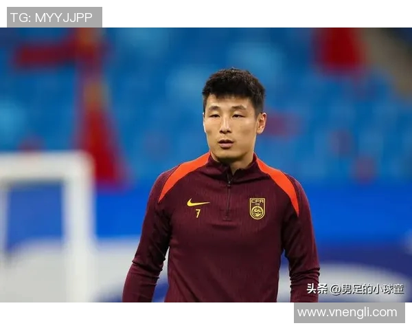 武磊赛场爆发小插曲,裁判如何处理? 武磊赛场爆发小插曲,裁判如何处理?