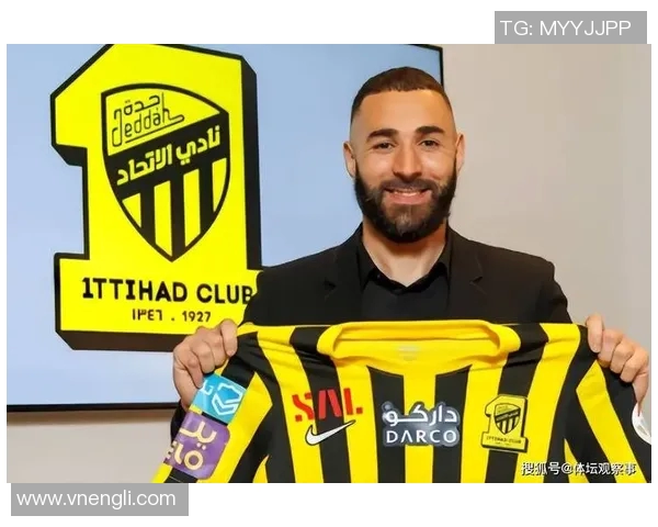 昔日金球奖巨星状态下滑未来道路与职业生涯转型探讨